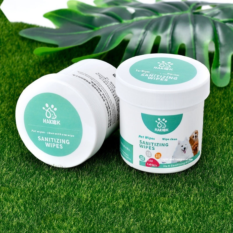Pet Cleaning Wipes for Dogs & Cats from MotivePets for pet comfort, care and everyday use